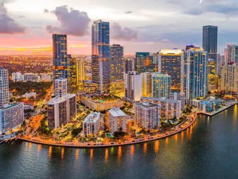 77 SE 5th St - Florida - Miami - 33131